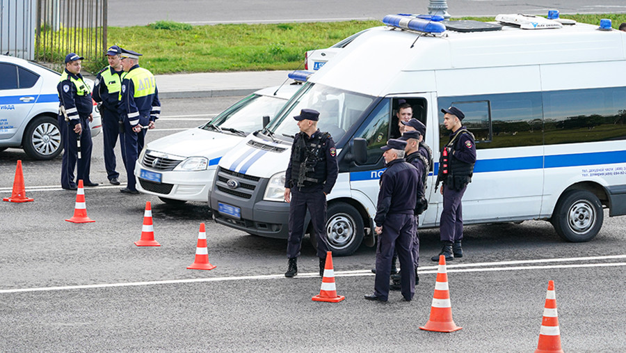 В Новороссийске временно перекрыли движение в сторону Геленджика