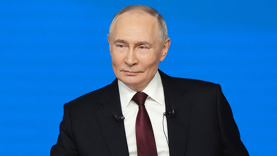 Путин поблагодарил экипаж &laquo;Варяга&raquo; за организацию учений Тихоокеанского флота