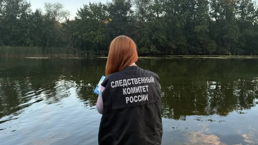 Мужчина погиб при столкновении маломерного судна с опорой на Волге